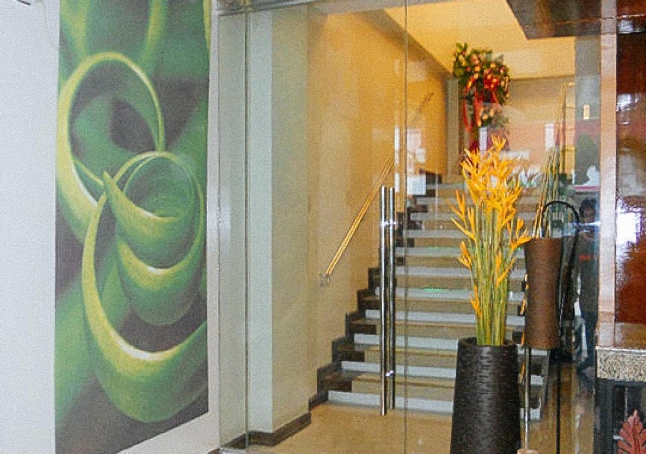 Sky Garden Hotel By Reddoorz Roxas City Esterno foto